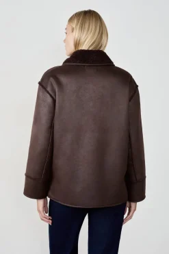 Clearance ETAM Abrigo corto con cuello de piel sintética CHOCOLATE