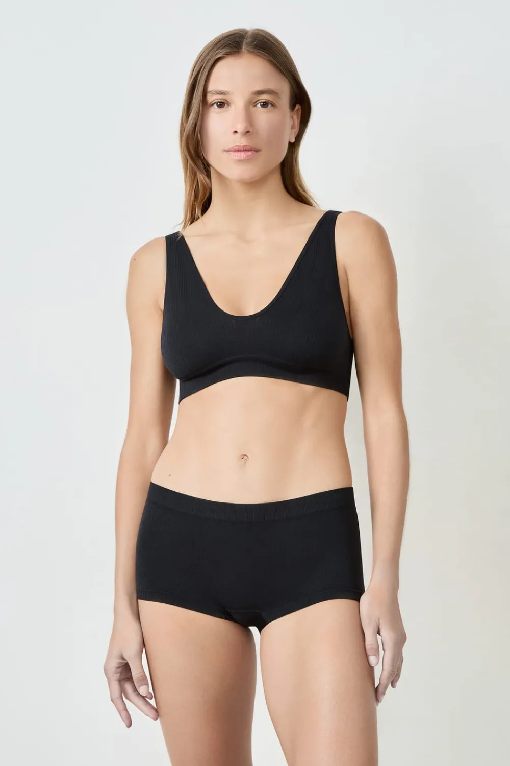 New ETAM Braguita culotte de canalé NEGRO
