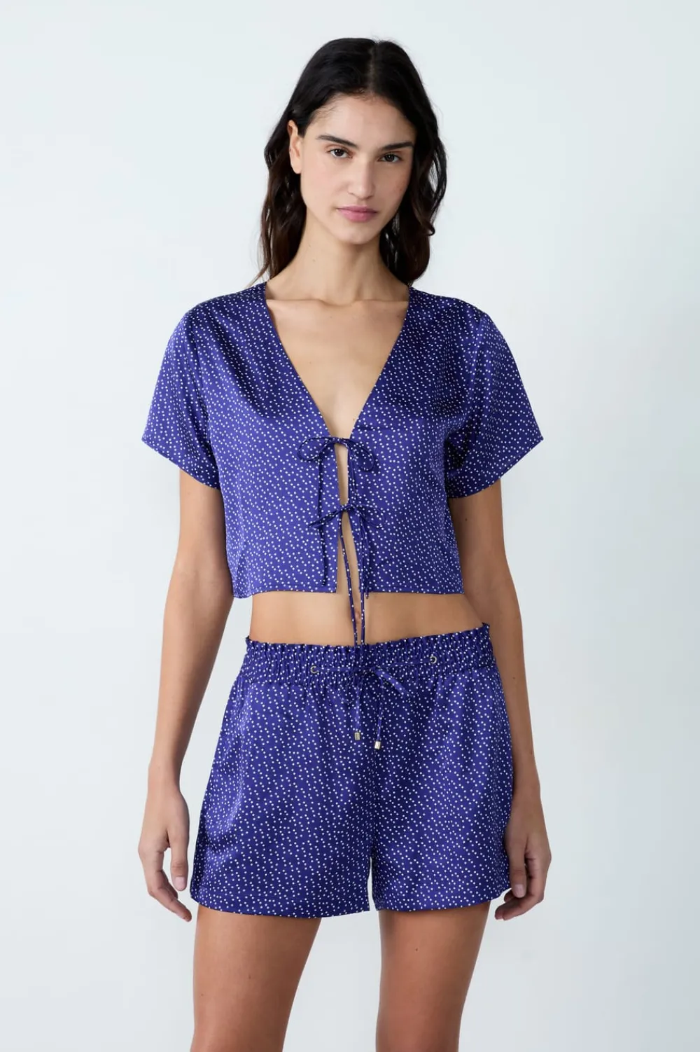 Sale ETAM Camisa pijama satinada de manga corta estampada con lazos ESTAMPADO