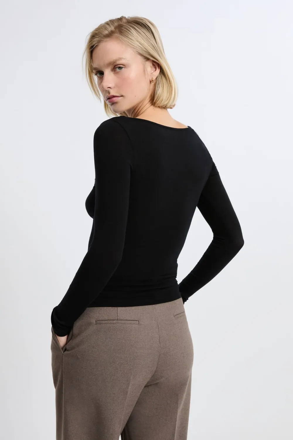 ETAM Camiseta con cuello barco y lana NEGRO
