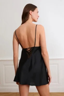 Clearance ETAM Camisón de satén con detalles de encaje NEGRO