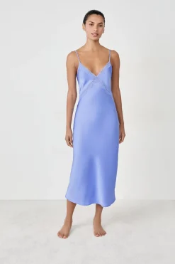 ETAM Camisón largo satinado con detalles de encaje AZUL