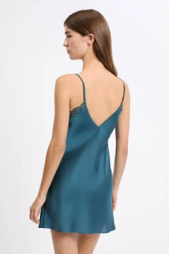 Clearance ETAM Camisón satinado con detalles de encaje AZUL PETR&Oacute;LEO