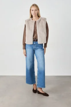 Sale ETAM Chaqueta sin mangas de piel sintética CHOCOLATE