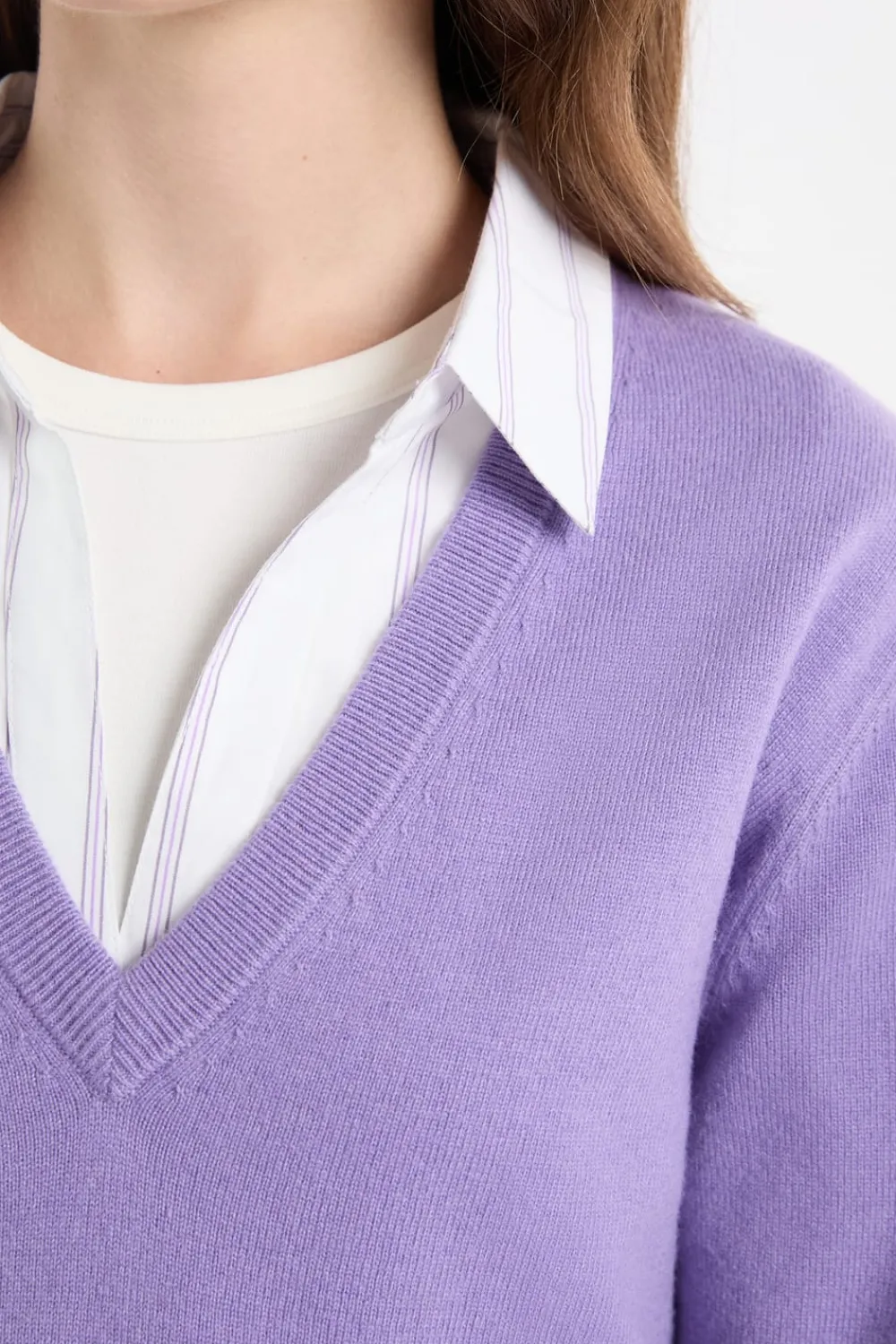 Best ETAM Jersey con cuello en V de lana parma