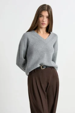 ETAM Jersey de manga larga con cuello en V GRIS