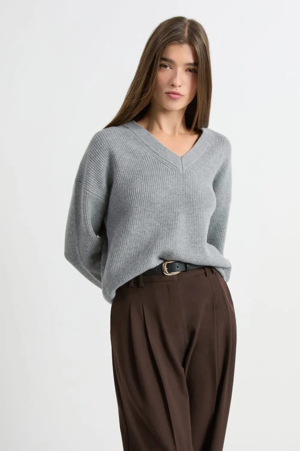 ETAM Jersey de manga larga con cuello en V GRIS