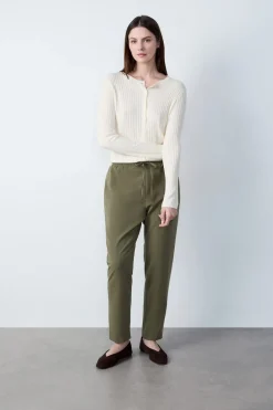 Clearance ETAM Pantalón corte cigarette con lazada ARCILLA