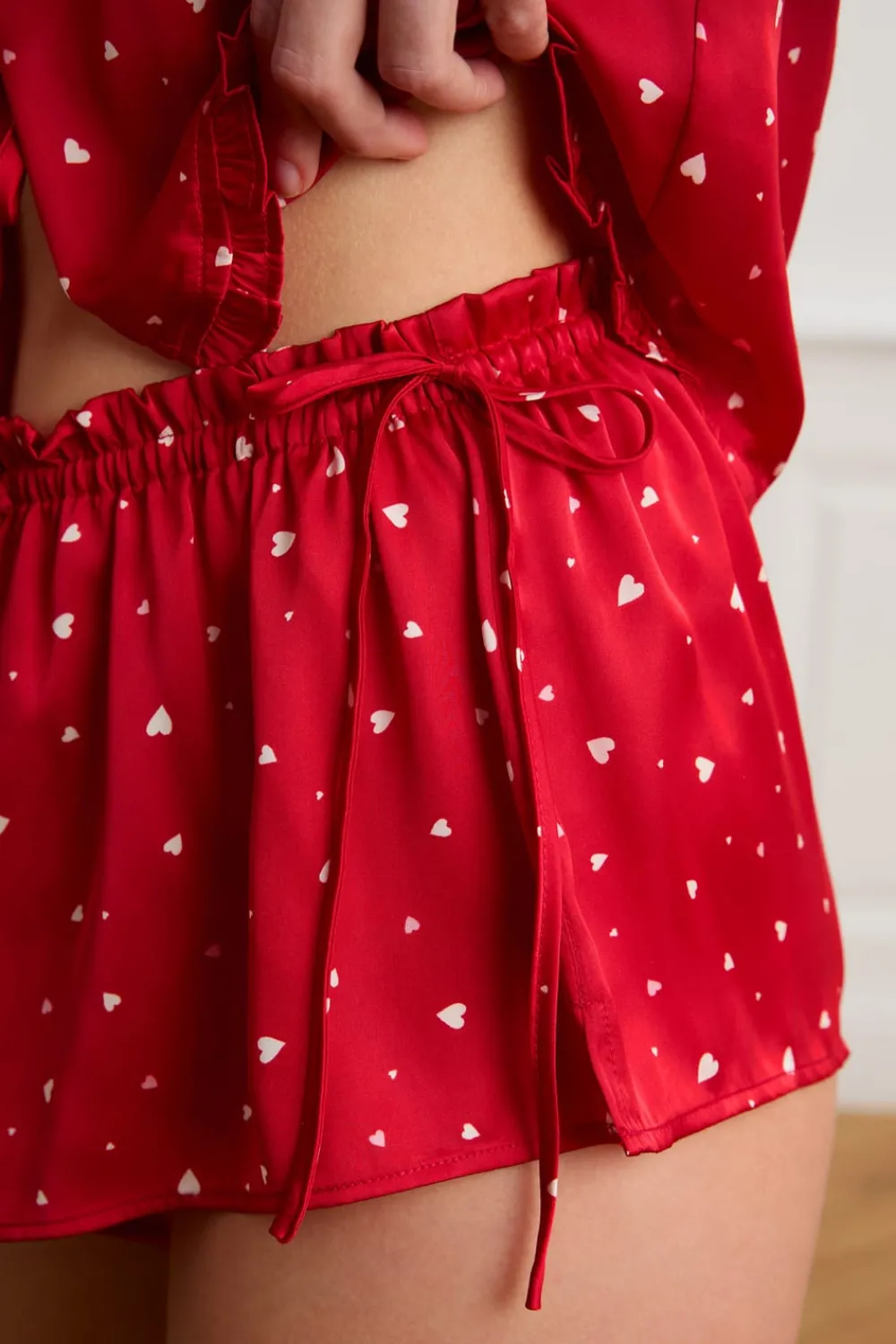 Sale ETAM Pantalón corto de pijama de satén con lunares ROJO