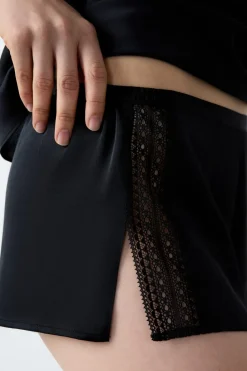 Sale ETAM Pantalón corto de pijama de satén NEGRO