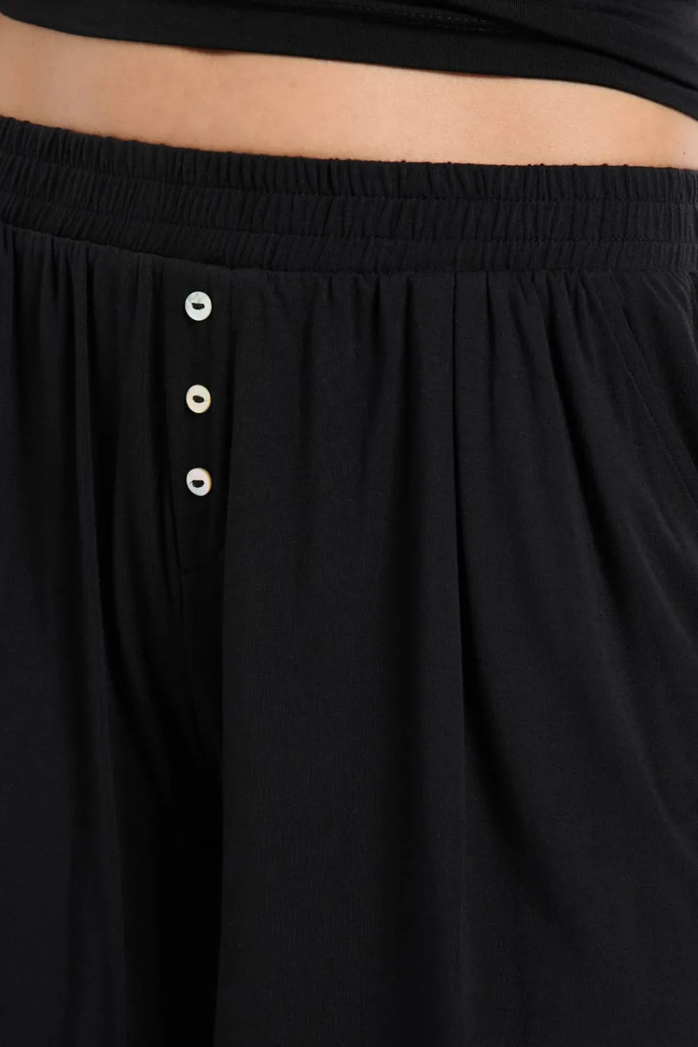 Sale ETAM Pantalón corto de pijama liso NEGRO