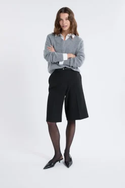 New ETAM Pantalón corto tipo bermuda NEGRO