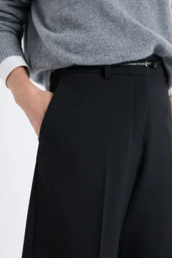 New ETAM Pantalón corto tipo bermuda NEGRO