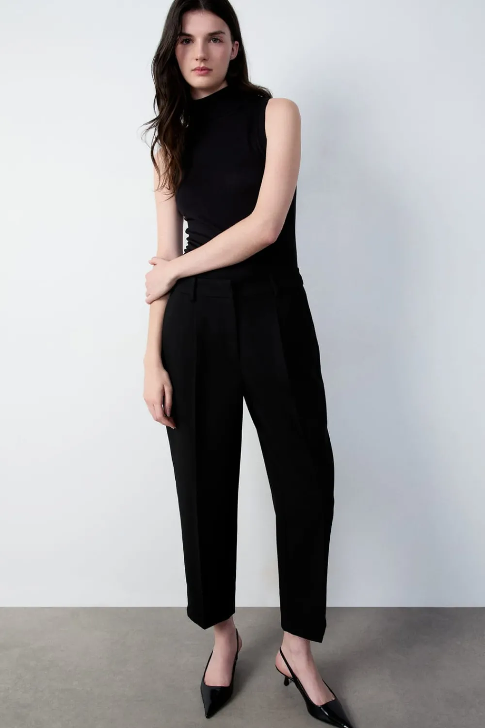 Discount ETAM Pantalón recto NEGRO
