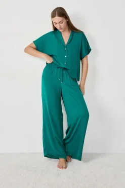 Clearance ETAM Pantalón satinado de corte ancho VERDE