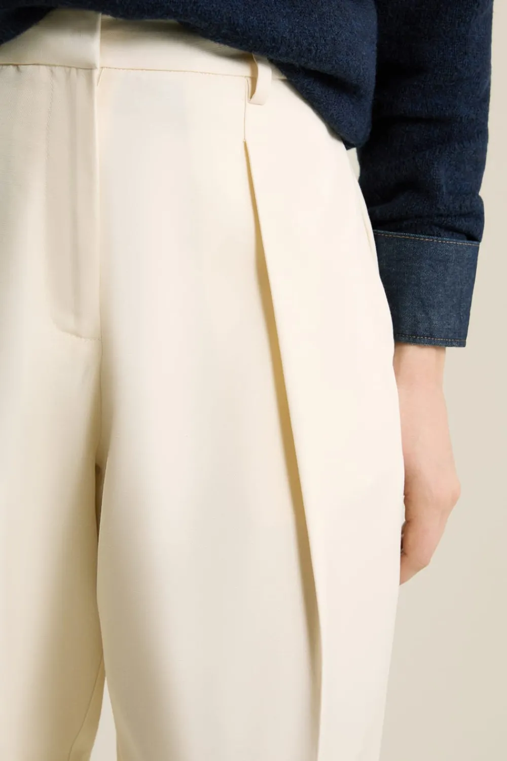 ETAM Pantalon coupe barrel LIN