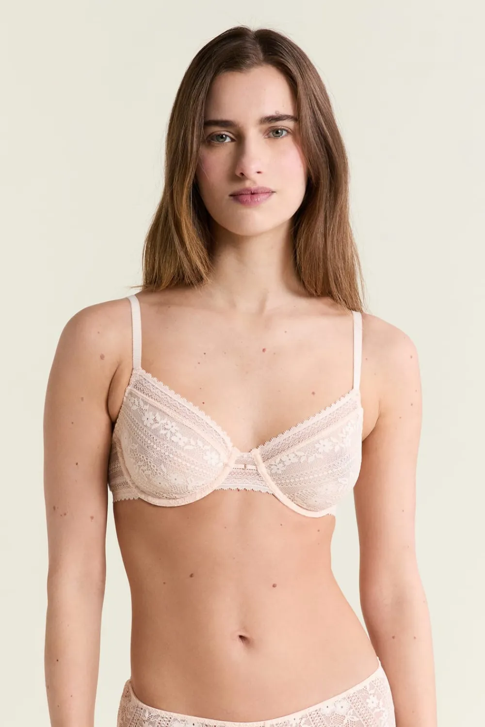 ETAM Soutien-gorge en dentelle avec bijou doré BLUSH