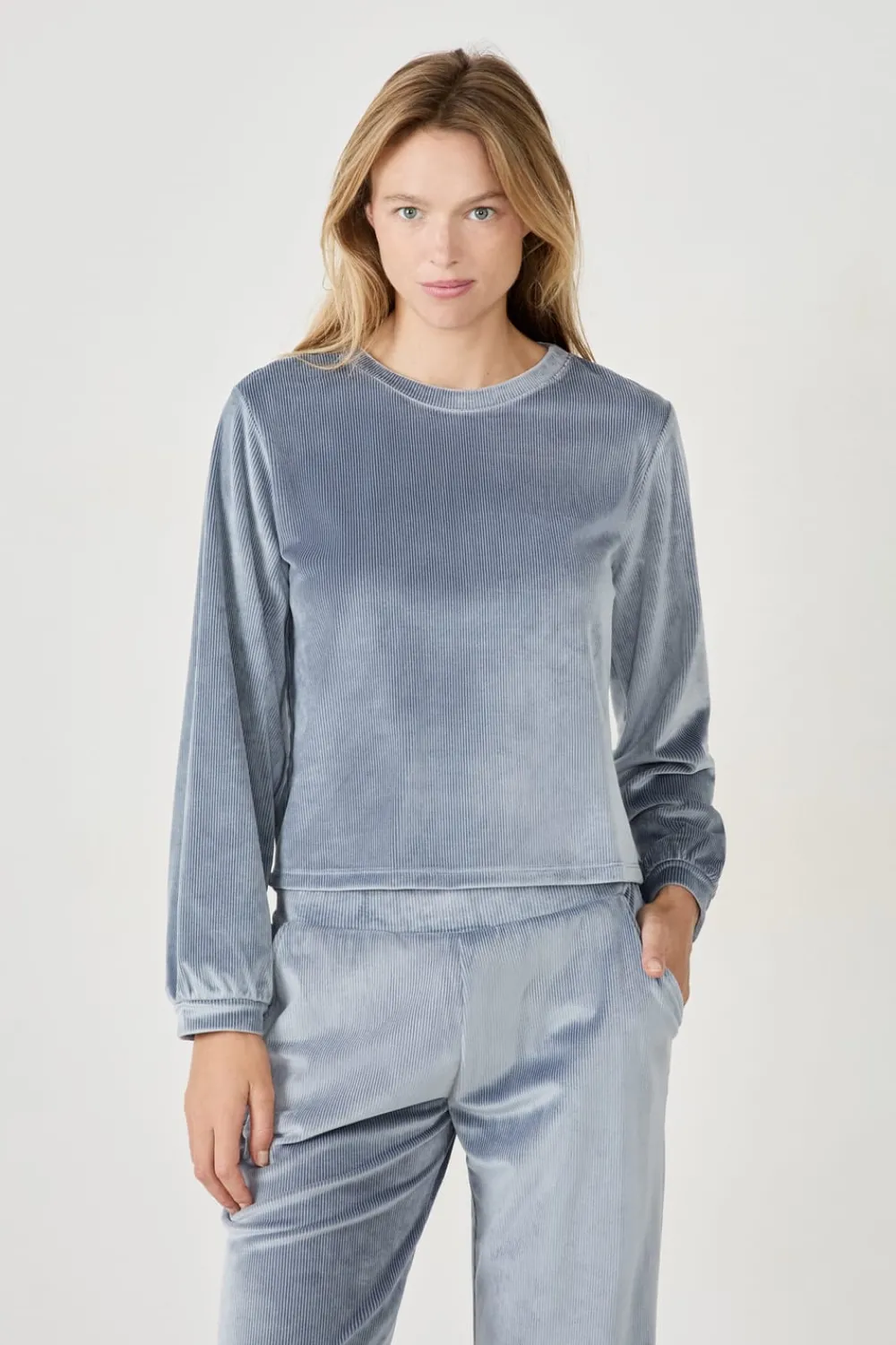 Discount ETAM Sudadera con efecto terciopelo AZUL