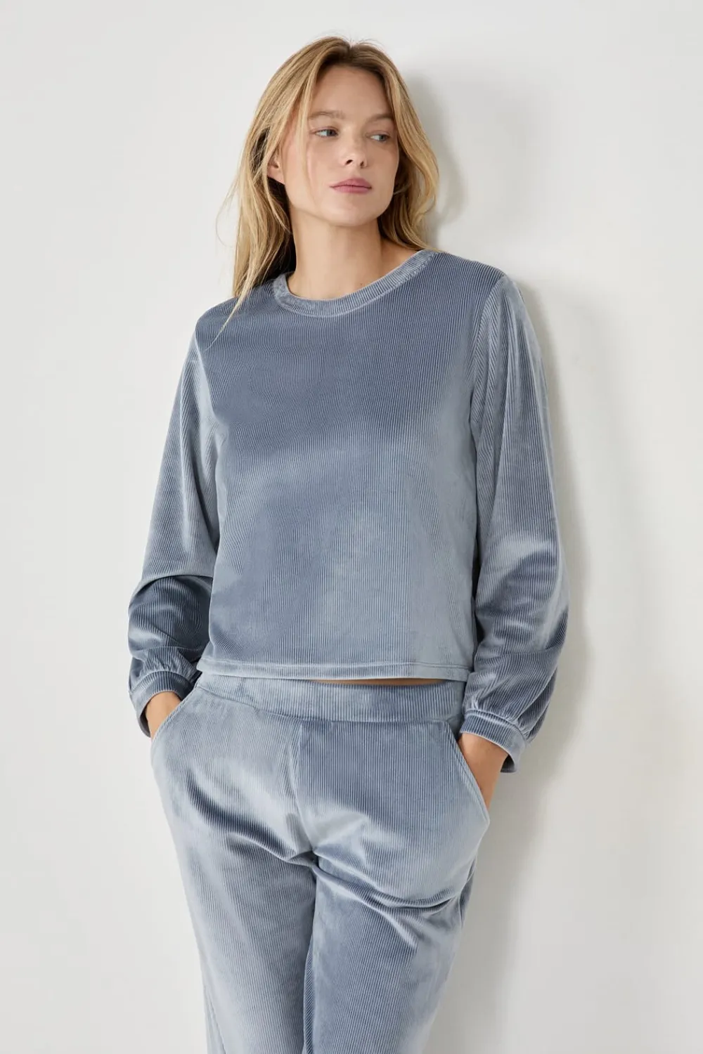 Discount ETAM Sudadera con efecto terciopelo AZUL