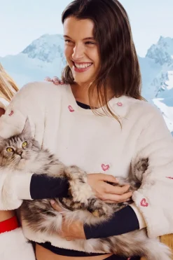 Online ETAM Sudadera con estampado de corazones efecto polar CRUDO