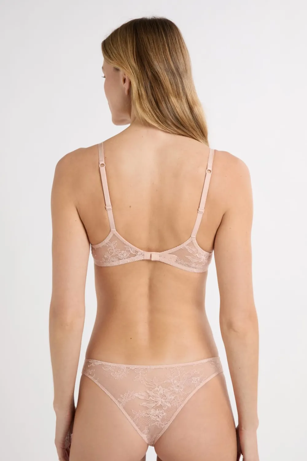 Best ETAM Sujetador N.9 - Balconnet con bordado rosa nude
