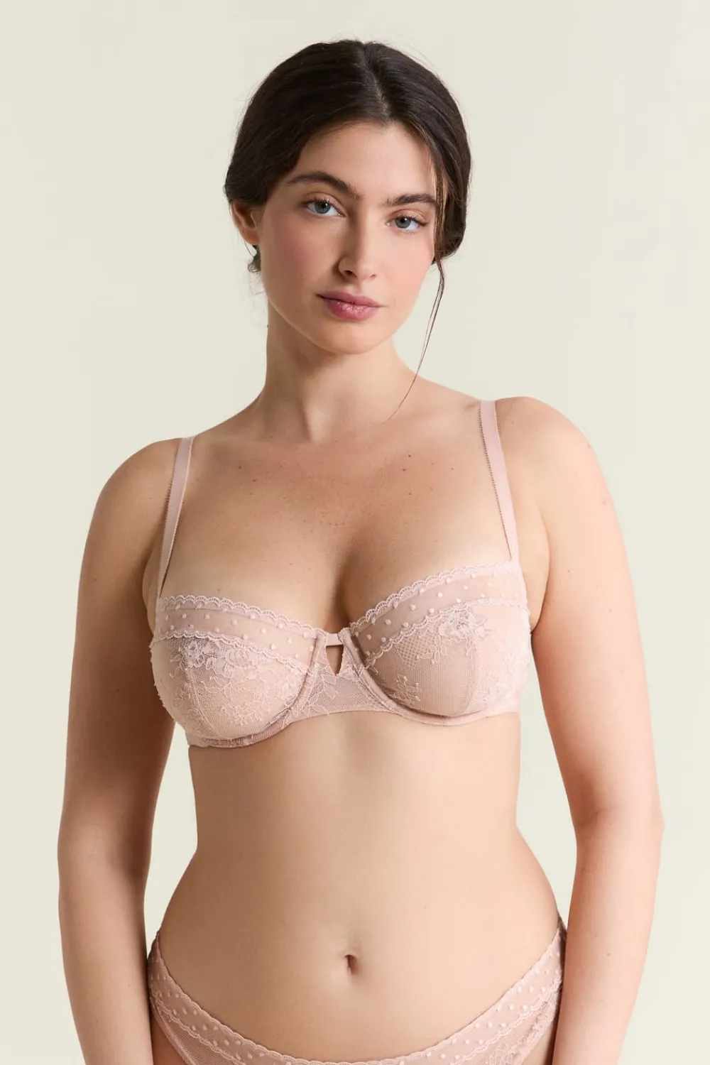 Best ETAM Sujetador N.9 - Balconnet con bordado rosa nude