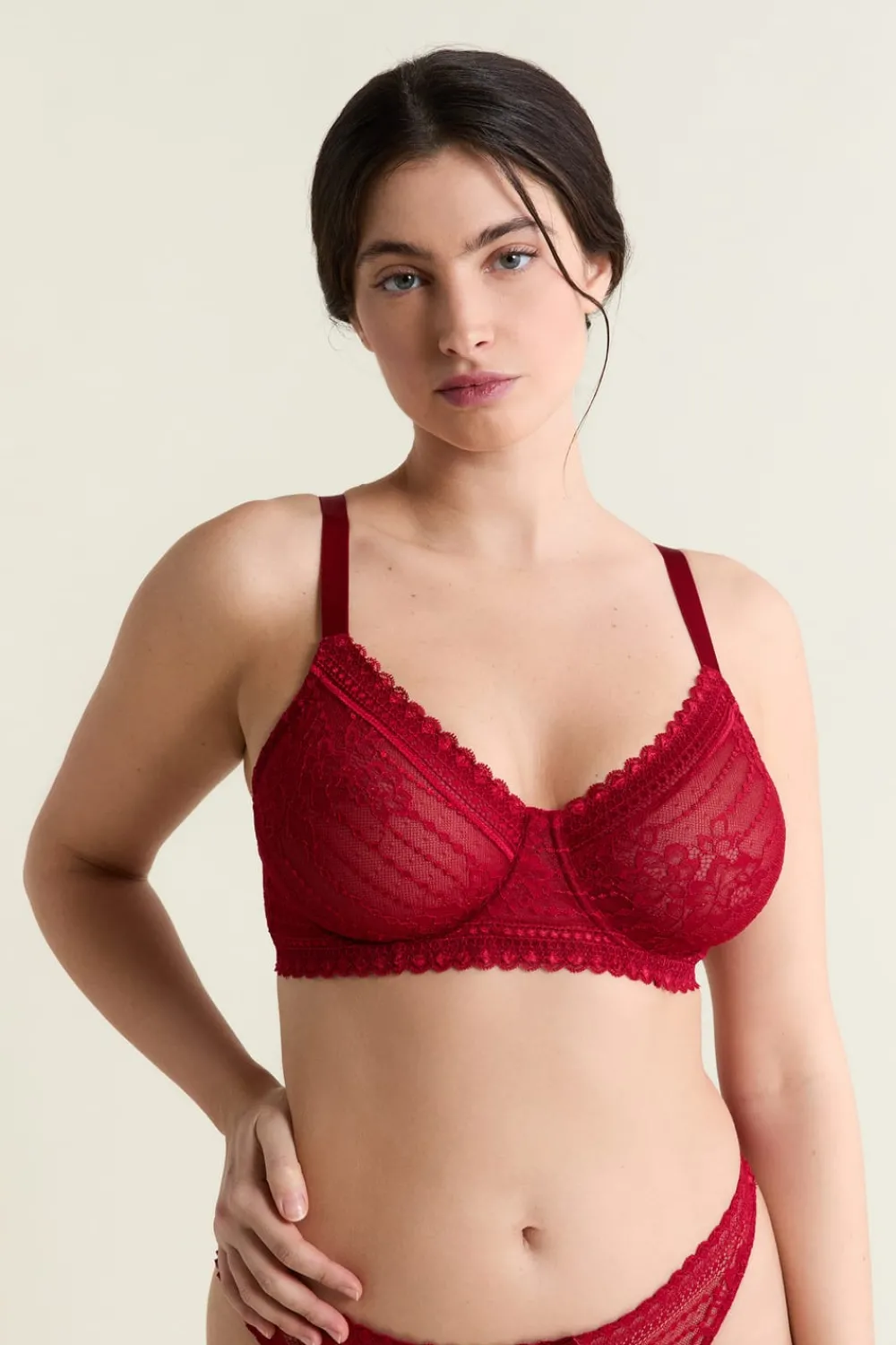 Clearance ETAM Sujetador reductor sin relleno CARDINAL