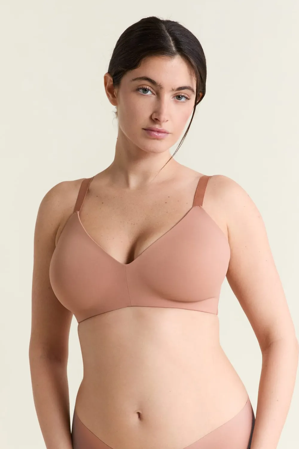 Online ETAM Sujetador sin aros de copas finas de microfibra ROSA NUDE