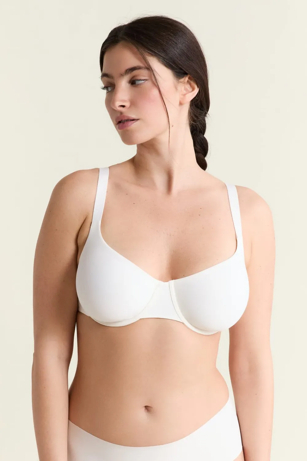 Clearance ETAM Sujetador sin relleno de microfibra CRUDO