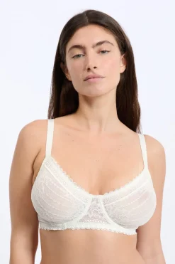 Sale ETAM Sujetador sin relleno efecto minimizador talla 1 CRUDO