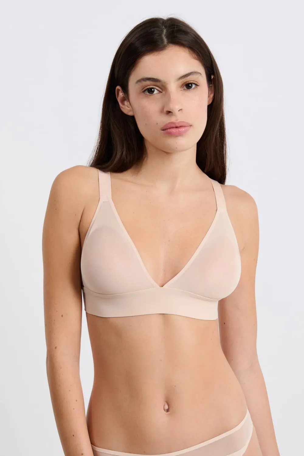 New ETAM Sujetador triangular sin aros NEGRO