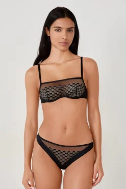ETAM Tanga con bordado NEGRO