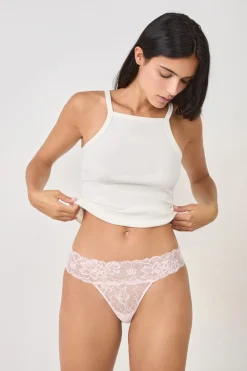 ETAM Tanga de encaje ROSA