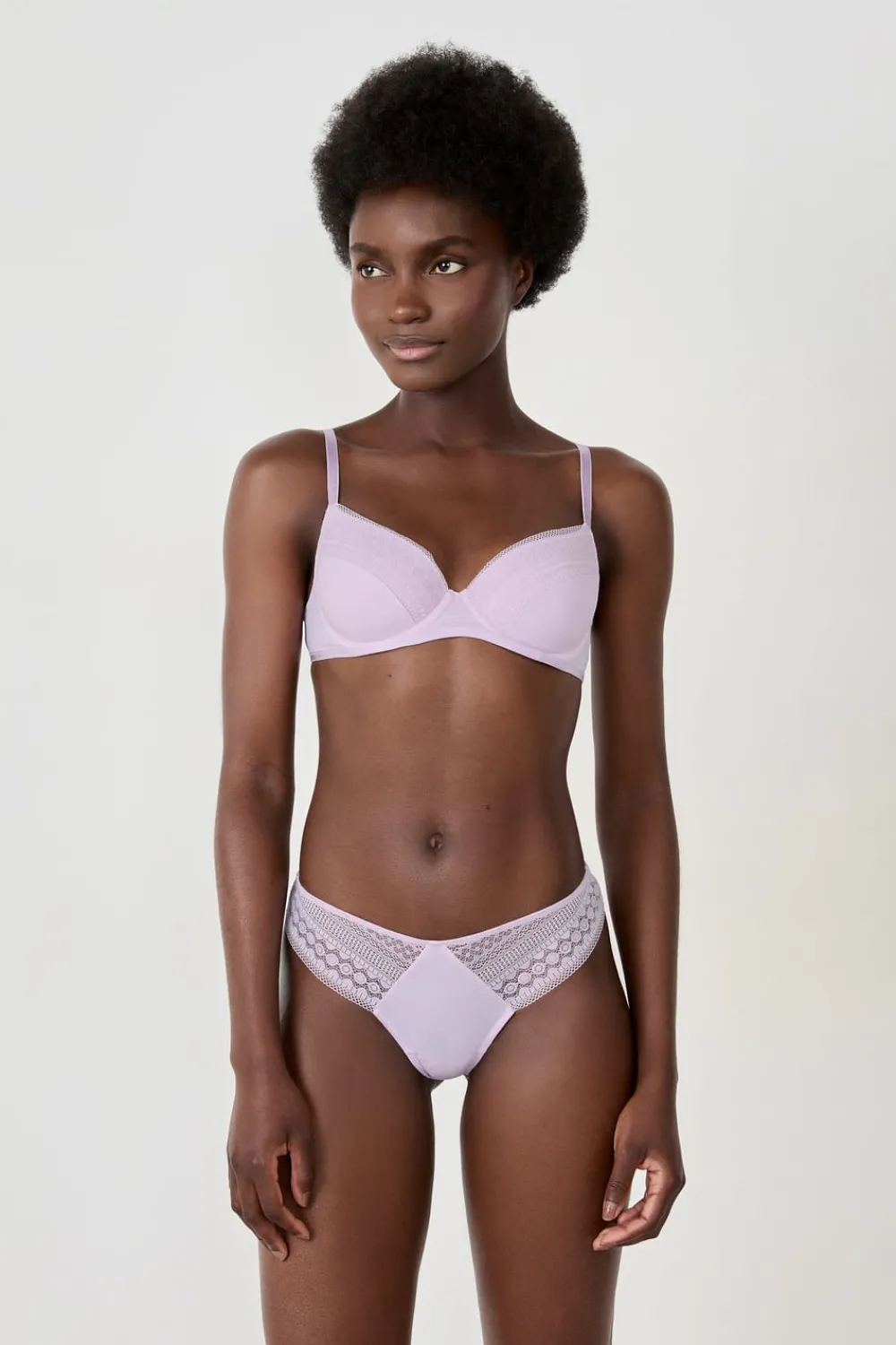 Best ETAM Tanga de encaje LILA