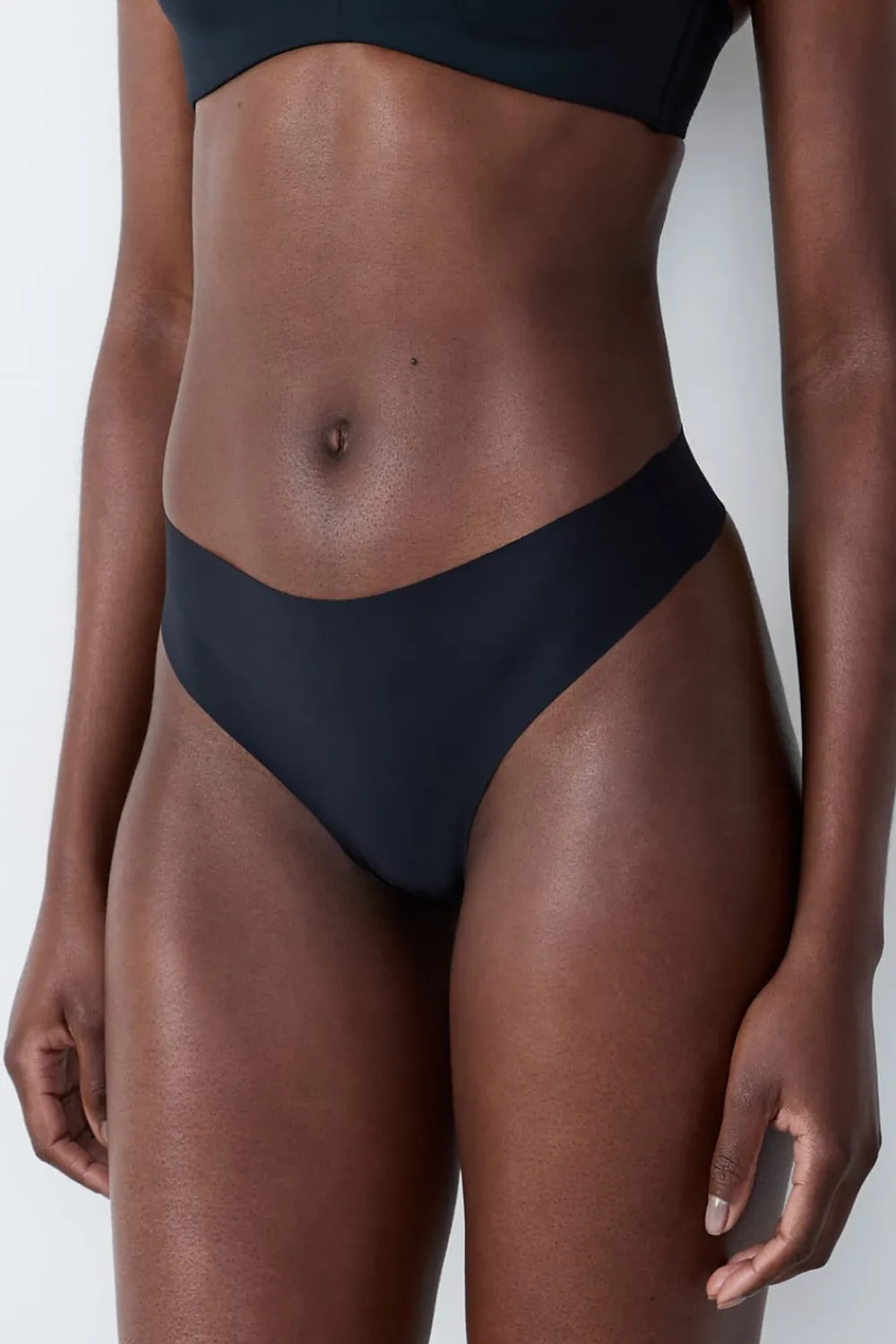 Discount ETAM Tanga de microfibra NEGRO