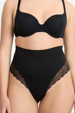 ETAM Tanga de talle alto moldeador con detalles de encaje - Sujeción media NEGRO