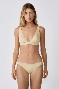 Clearance ETAM Top bikini triangular sin aros brillante DORADO