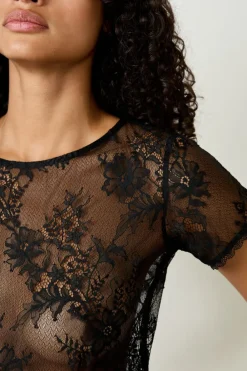 Discount ETAM Top bordado de manga corta NEGRO