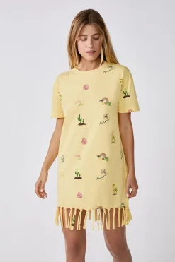 Clearance ETAM Vestido estilo camiseta estampado con flecos AMARILLO PÁLIDO