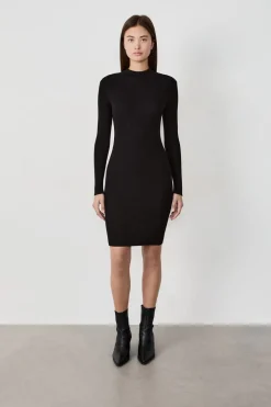Online ETAM Vestido suéter corto NEGRO
